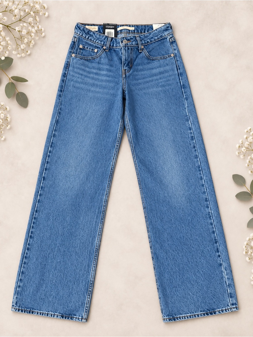 Title: NWT Levi’s Premium Low Loose Jeans, Size 25x32, Medium Blue